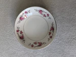 Kyoto Rose Garland #8047 Fine China Fruit Dessert Snack Sauce Bowls 5.5 Japan. Fixed Price $5.00.