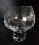 Dartington 24% Lead Crystal Decorative Bowl Heavy Base Intaglio Flower Design. Fixed Price $5.37.