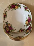 Royal Albert Bowls Old Country Roses All Purpose Set Of 6 England Estate Find *. Fixed Price $150.00.