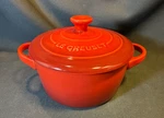 Le Creuset Stoneware Cerise Small Round Cocotte Baking Dish W/lid 13-42 14 Oz.. Fixed Price $29.99.