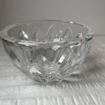 Vtg Signed Kosta Boda Leaf Pattern Cut Crystal Art Glass Bowl 4.5 Diameter. Fixed Price $30.00.