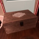 Harley Davidson Bar & Shield Premium Whiskey Glass Wooden Box Gift Set. Fixed Price $80.00.