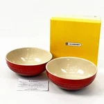 Le Creuset Multi Bowl 15CM 2 Pieces 580ML Cherry Red Stoneware In Box. Fixed Price $86.76.