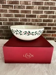 Lenox Holiday Large Serving Bowl 10.25" Gold Rim Holly Leaves & Berries Nwt Nib. Fixed Price $33.00.