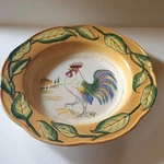 Fitz & Floyd Ricamo Portofino Ceramic Serving Bowl Rooster Motif Yellow Green. Fixed Price $19.95.