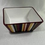 The Pampered Chef Simple Additions Striped Medium Bowl #2019-03. Fixed Price $10.36.