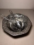 Lenox Grape Weave 3 Piece Metal Salad Set. Fixed Price $35.99.