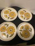 4 Mikasa Light And Lively Happy Dinner Plates Mid-century Made Japan. Fixed Price $36.00.