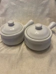 Hic Harold Import Co. Set 2 French Onion Soup Chili Bowls Crocks Lids Handles. Fixed Price $20.95.