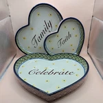 Temptations Old World Confetti Set Of 3 Heart Shaped Nesting Baking Dishes Bowls. Fixed Price $41.12.