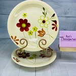 Gibson GID438 Retro 70'S Floral Muticolored Ceramic Beige Dinner Plates Set Of 2. Fixed Price $27.19.