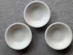 Lot Of 3 Almond Tupperware Soup/cereal Melamine 7 1/2" Bowls. Fixed Price $6.97.