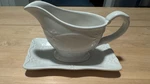 Southern Living Gallery White Gravy Boat With Underplate. Fixed Price $40.00.