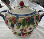 Temptations Beautiful Mixed Berry Retired Serving Bowl Soup Tureen Ladle New Nb. Fixed Price $55.00.
