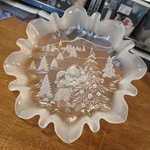Mikasa Glass Christmas Winter Candy Nut Pedestal Dish Frosted Fluted Edge S3101. Fixed Price $10.95.