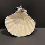 Julia Knight Scallop Starfish 4.5 Bowl Shell By Sea Snow Mother Of Pearl. Fixed Price $22.50.