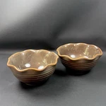 Set Of 2 Stoneware Scalloped Ruffled Fluted Ribbed Brown Cereal Prep Bowls Euc. Fixed Price $16.99.