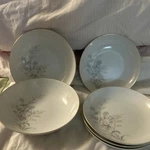 Mikasa Yamato Fine China Dora Pattern Round Bowls. Fixed Price $42.00.