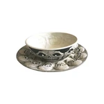 Easter Unlimited Vintage Halloween Skeleton Skull Punch Bowl /w Platter Set. Fixed Price $22.00.