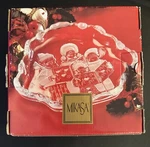 Mikasa, Caroler's Sweet Dish (SA987/210) Holiday Nuts, Candy. Fixed Price $18.00.